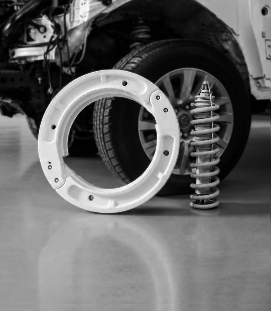 Run-flat tyre and suspension components